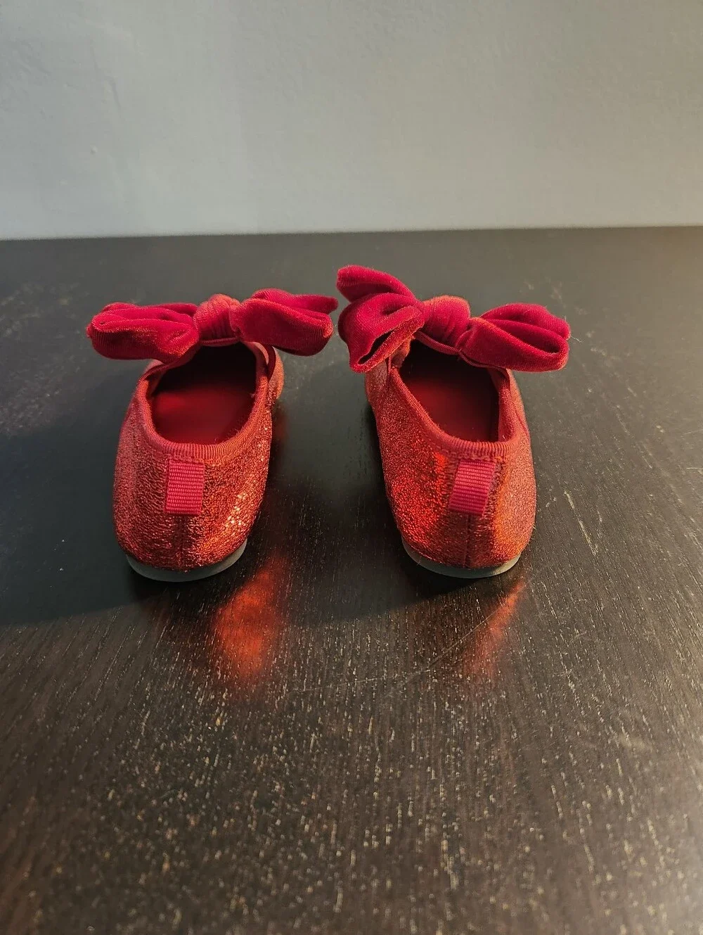H&M shiny red